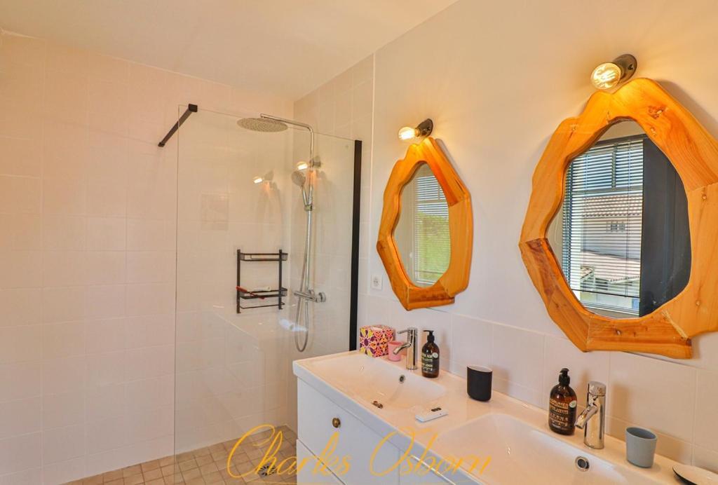Villa Des Tamaris, Villa 5* En Bord De Mer. Фронтіньян Екстер'єр фото